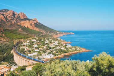 How to Get to the Esterel Area - french riviera guide travel 1