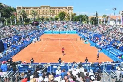 5 причин, почему люди посещают Ниццу - Достопримечательности Ниццы во Франции теннис спорт 1