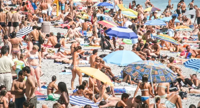 Important Things to Know About French Beaches Important Things to Know About French Beaches - nice beach 3