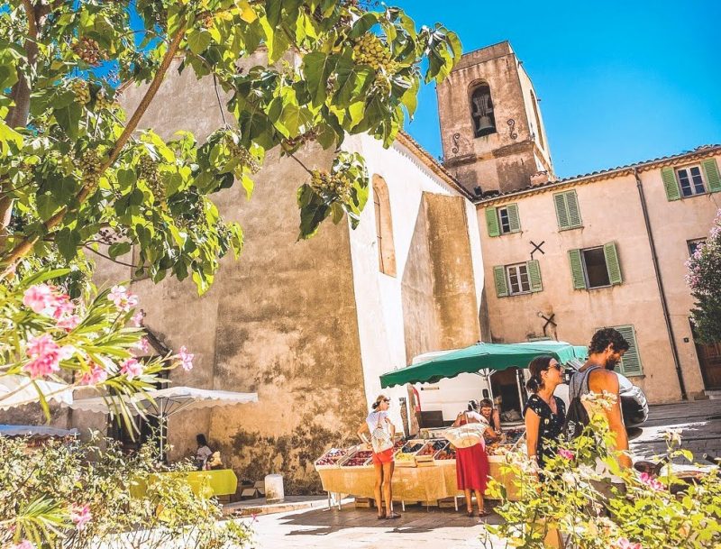 Le migliori città da visitare vicino a Saint-Tropez - città vicino a st tropez gassin